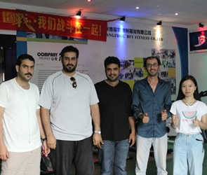 健身器材出口到沙特 沙特客户来中国进口健身器材