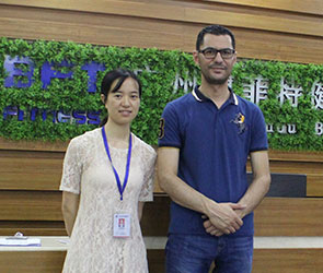 卡塔尔客户五年后再次来英国上市公司官网365采购健身器械