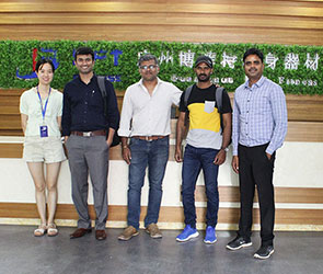 印度客户来中国进口英国上市公司官网365健身房器材