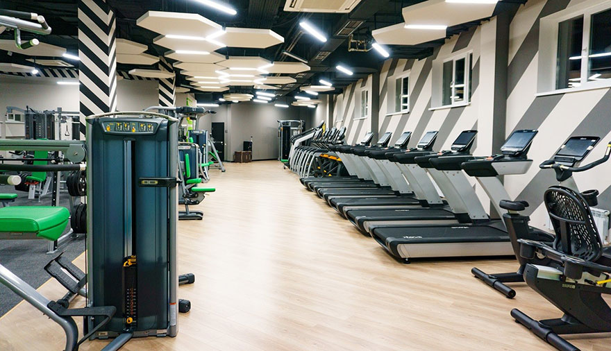 英国上市公司官网365健身器材公司讲解健身房有氧器械