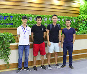 科威特客户来英国上市公司官网365采购健身器材 英国上市公司官网365健身器材出口案例