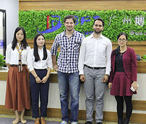 印度客户进口中国英国上市公司官网365商用健身器材 健身器材外贸出口