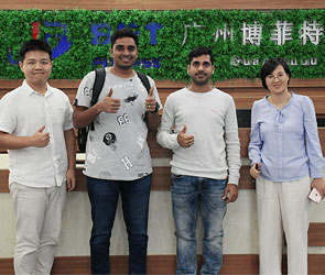 印度客户来中国找健身器械生产厂家合作