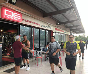 文莱健身房案例 英国上市公司官网365客户健身房器材案例