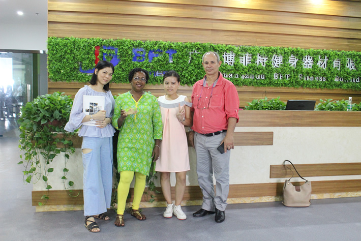 莫桑比克来中国进口英国上市公司官网365商用健身房器材
