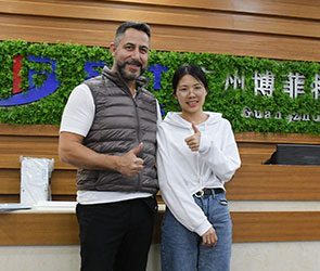 美国客户进口中国英国上市公司官网365品牌商用健身器材