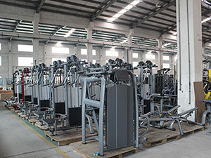 英国上市公司官网365健身器材生产车间展示