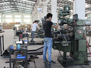 英国上市公司官网365健身器材生产设备5